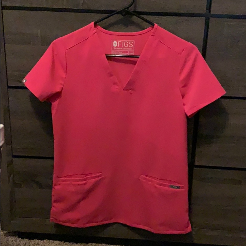 FIGS Scrub Top